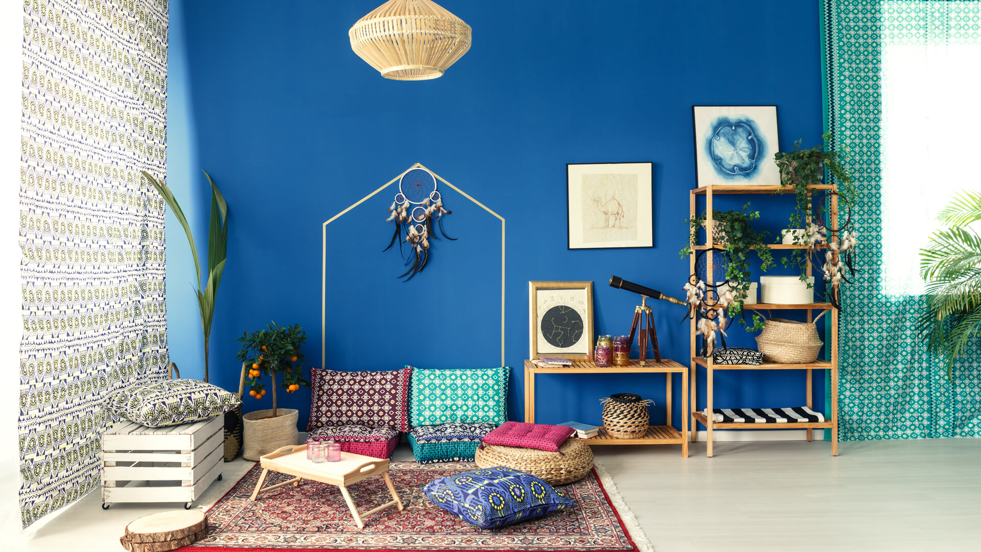 Great tips to create a Bohemian inspired interior design!