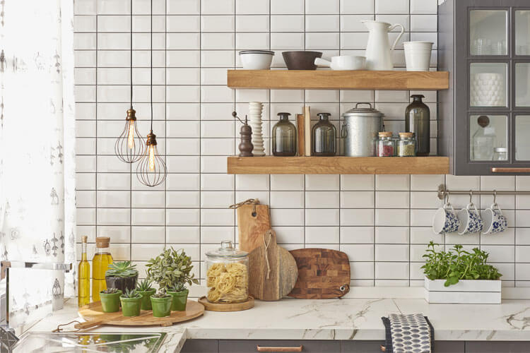 5 Old Kitchen Design Trends That Have Totally Made a Comeback